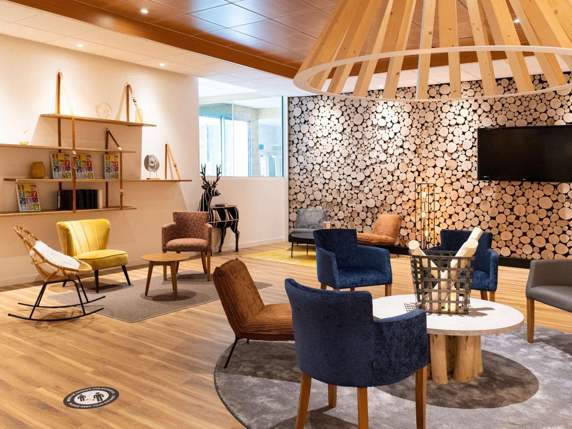 Ibis Styles Aix Les Bains Domaine De Marlioz Hotel 3*
